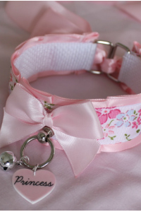 Floral Collar