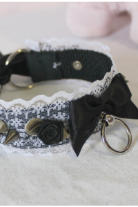Black Rose Collar