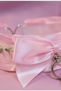 Glittery Rose Collar