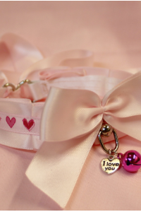 Valentine Collars